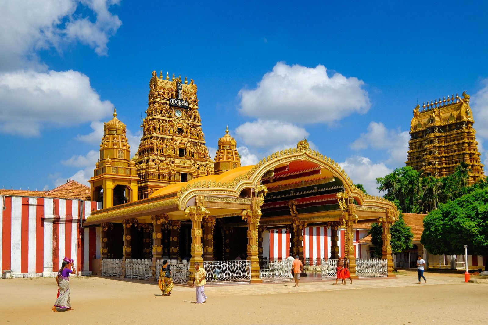 Jaffna Fort & Nallur Kandaswamy Kovil